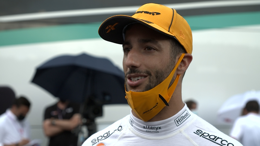 Daniel Ricciardo: Power loss left us 'in the train and in a mess'