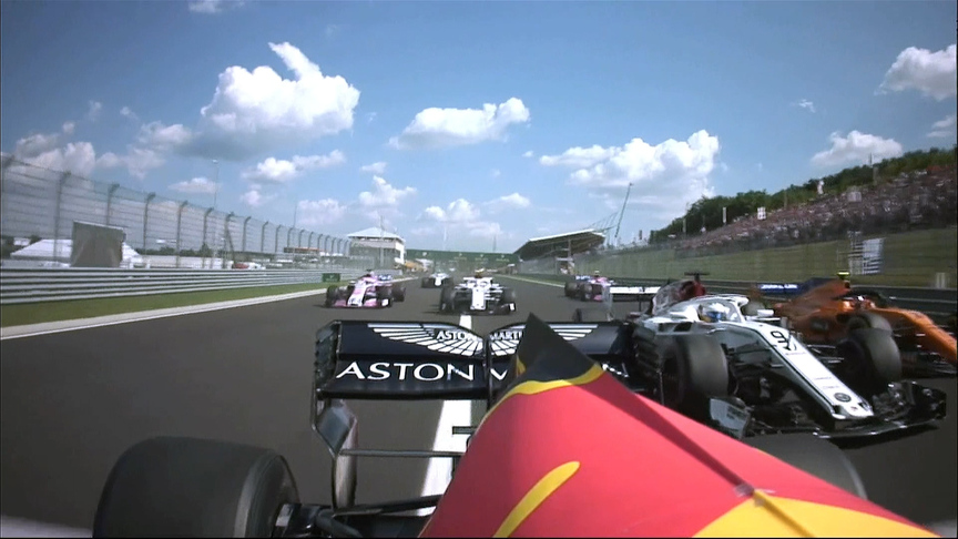 RACE: Ricciardo and Ericsson rub wheels​