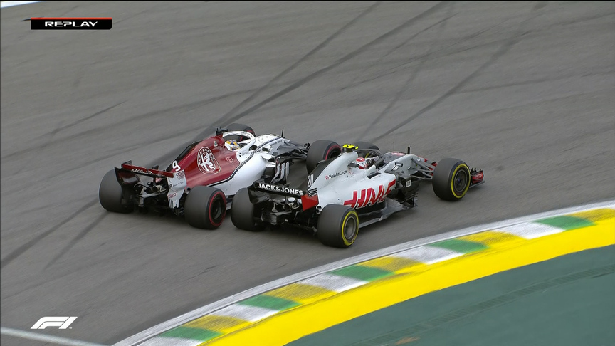 RACE: Ericsson loses multiple places in a single lap