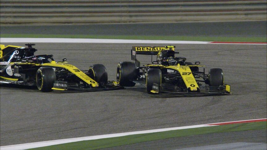 BAHRAIN GP: Renault team mates touch in Turn 1 battle