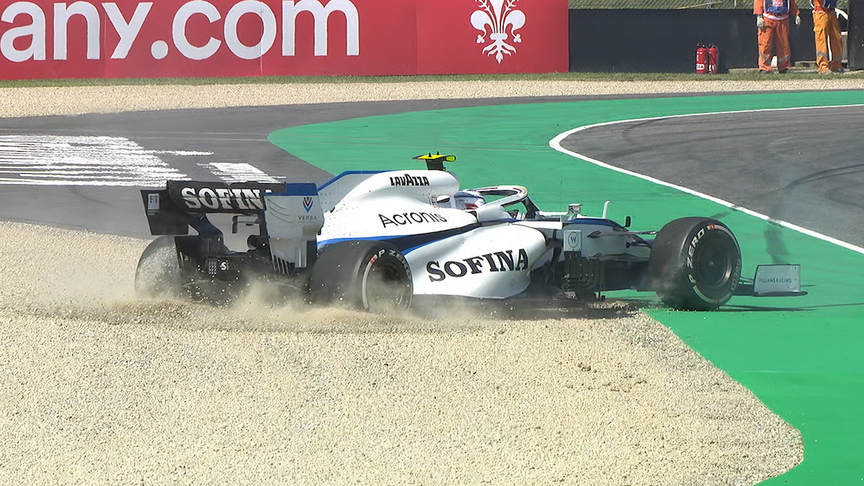 2020 Tuscan GP FP1: Latifi spins at Luco