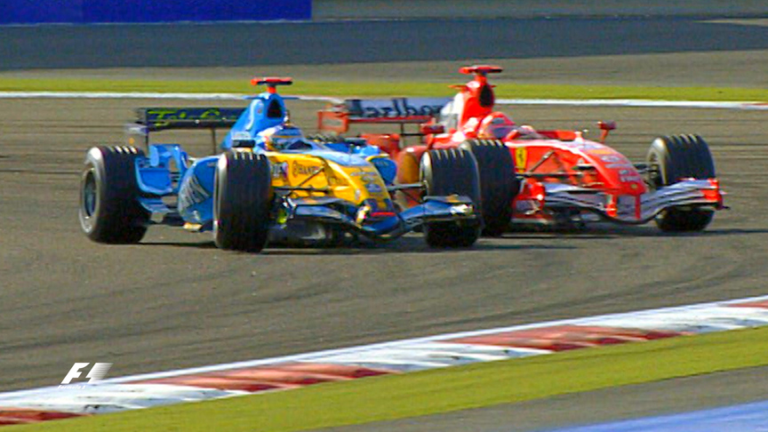 F1 VAULT: Alonso and Schumacher fight to the finish in Sakhir