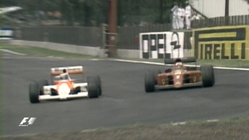 Mexico 1990 - Mansell passes Berger at Peraltada