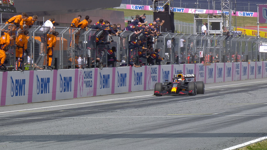 2021 Austrian Grand Prix: Verstappen cruises to victory in front of ecstatic fans