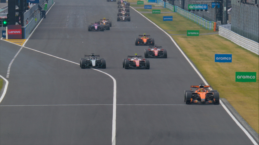 2026 Japanese Grand Prix: Hamilton takes Russell for P3 on the Safety Car restart