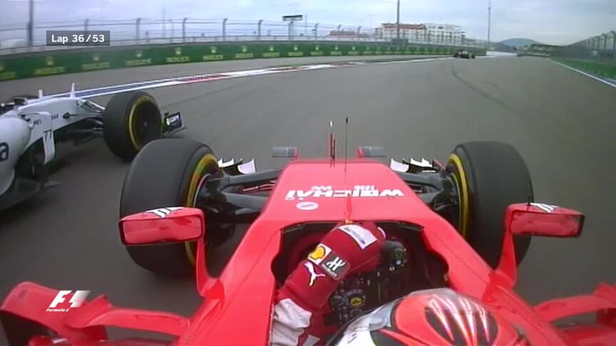 Russia 2015 - Bottas battles with Raikkonen