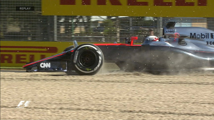 Kevin Magnussen brings out red flag in P2