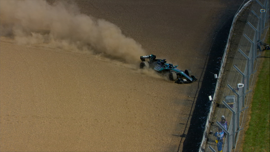  2026 British GP Qualifying: Russell lucky to avoid barriers