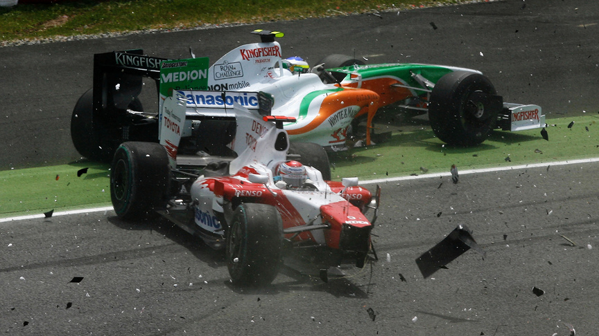 All the Angles: First lap chaos in Spain 2009