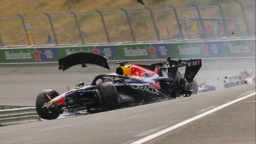2026 Dutch Grand Prix: Race red-flagged as Verstappen crashes out on Lap 2