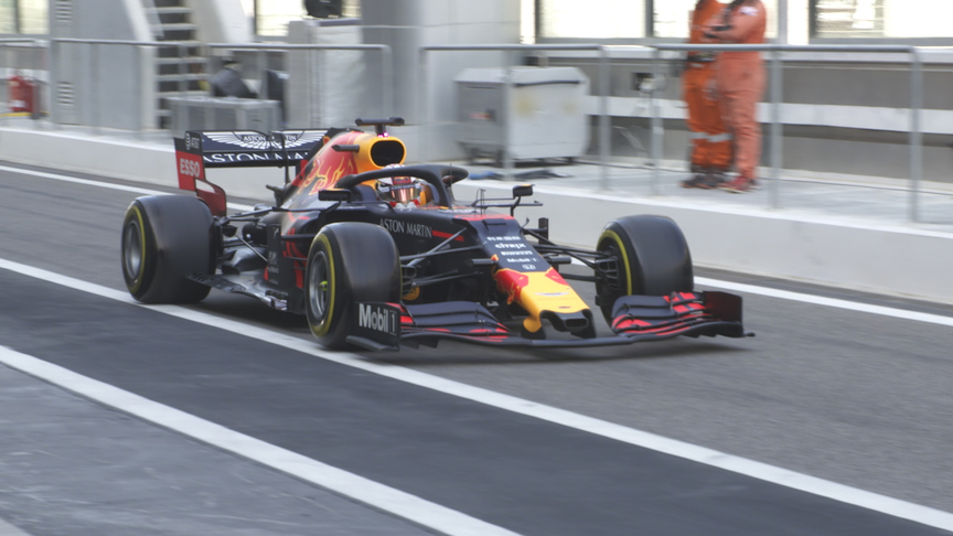 Abu Dhabi test - Day 1