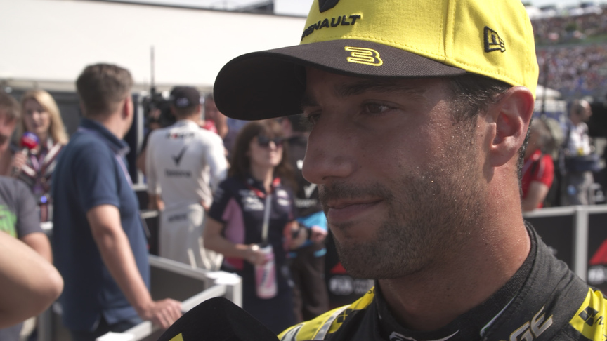 Daniel Ricciardo: Caught out by bad timing in Q1
