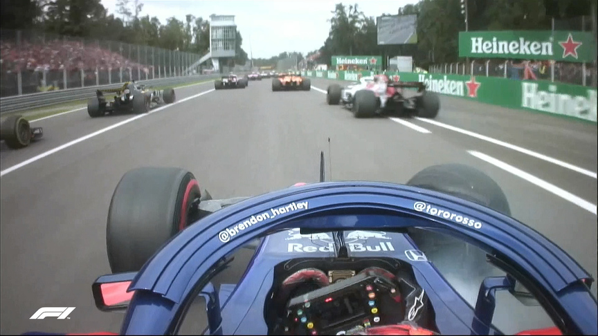 RACE: Ericsson clash puts Hartley out before Turn 1