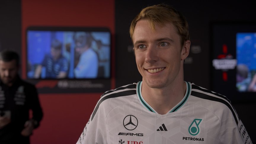 ‘I’ve got my eye on a seat’ – Vesti reveals ‘discussions’ are ongoing about an F1 drive