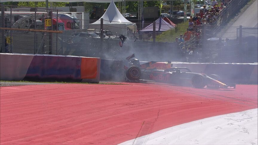 FP2: Red flags fly as Verstappen hits the barriers at final corner