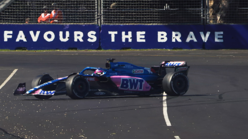 2022 Australian GP FP1: Alonso spins in first practice