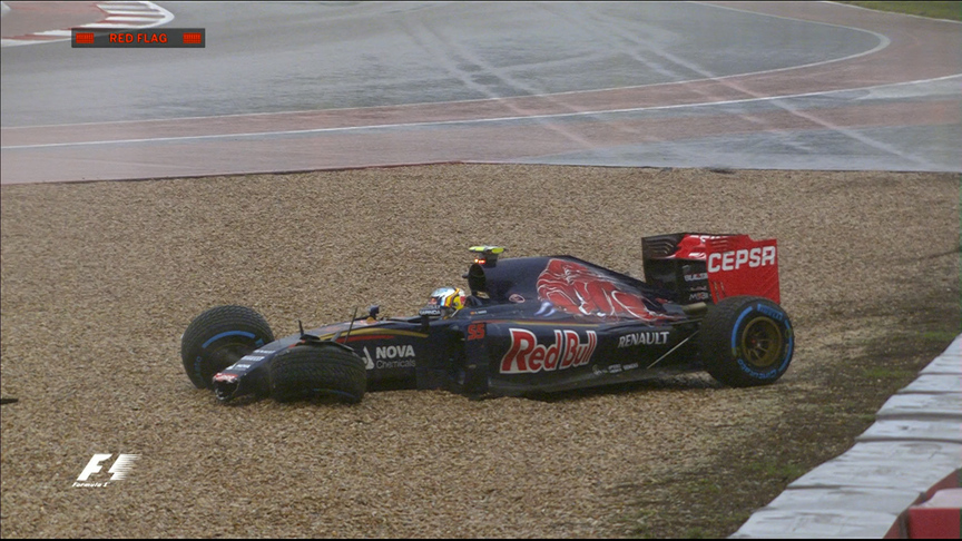 Qualifying: Sainz crashes in wet conditions