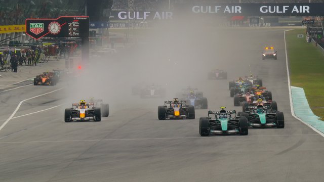 Kimi Antonelli and George Russell Give Mercedes a 1-2 Lead at the 2026 Bahrain Grand Prix