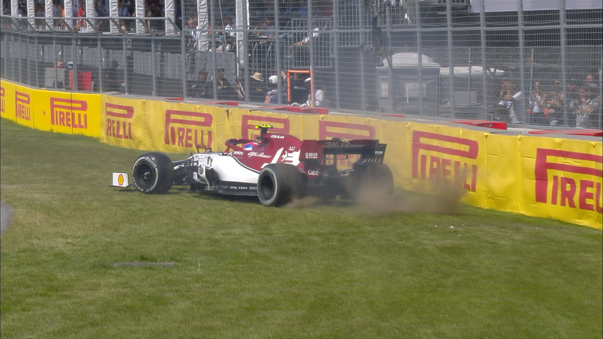 Canadian GP: Giovinazzi spins Alfa at Turn 2