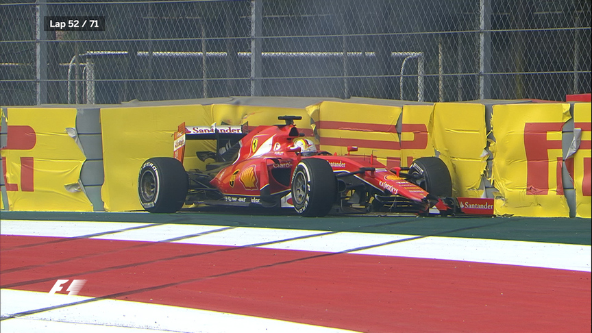Mexico 2015 - Vettel crashes out of the race