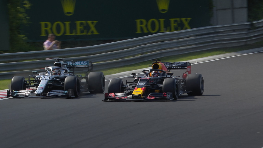 Hungarian GP: Hamilton runs off track in lead battle with Verstappen