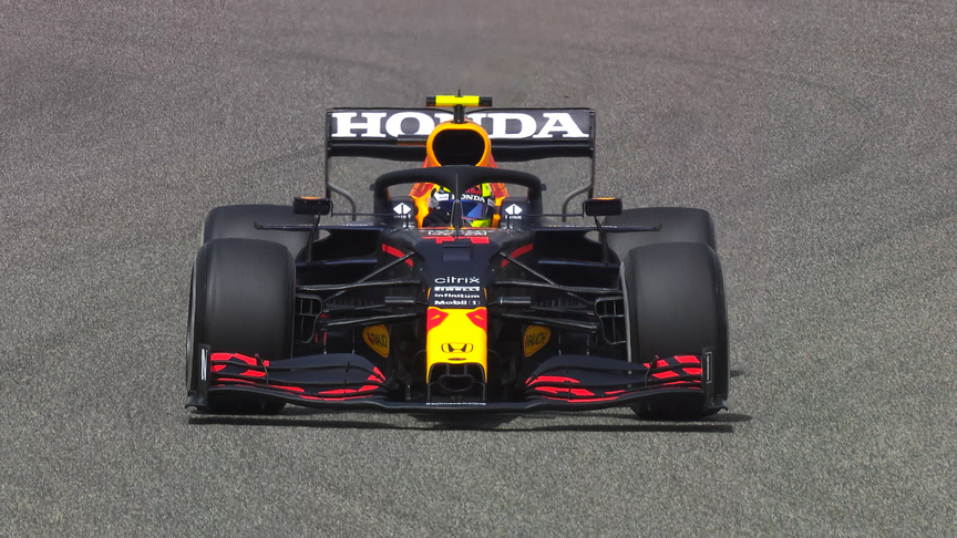 TESTING DAY 2: Sergio Perez's first laps with Red Bull