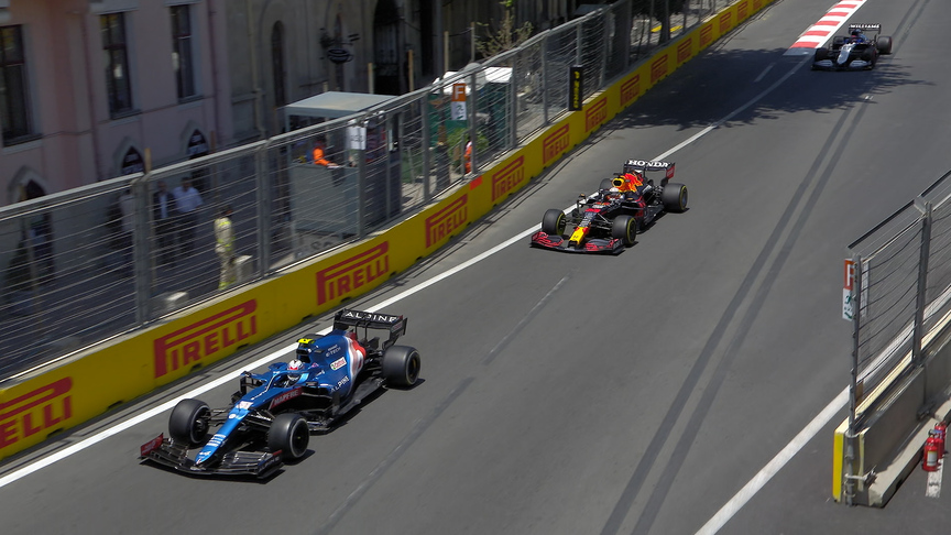 2021 Azerbaijan GP FP1: Max Verstappen angry as he's held up on track