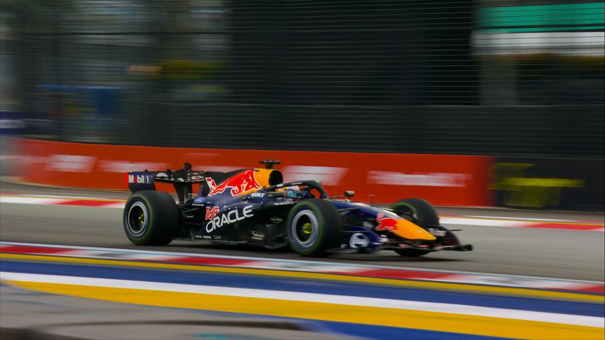 2026 Singapore GP Sprint: Verstappen crosses the line to take victory in the Sprint
