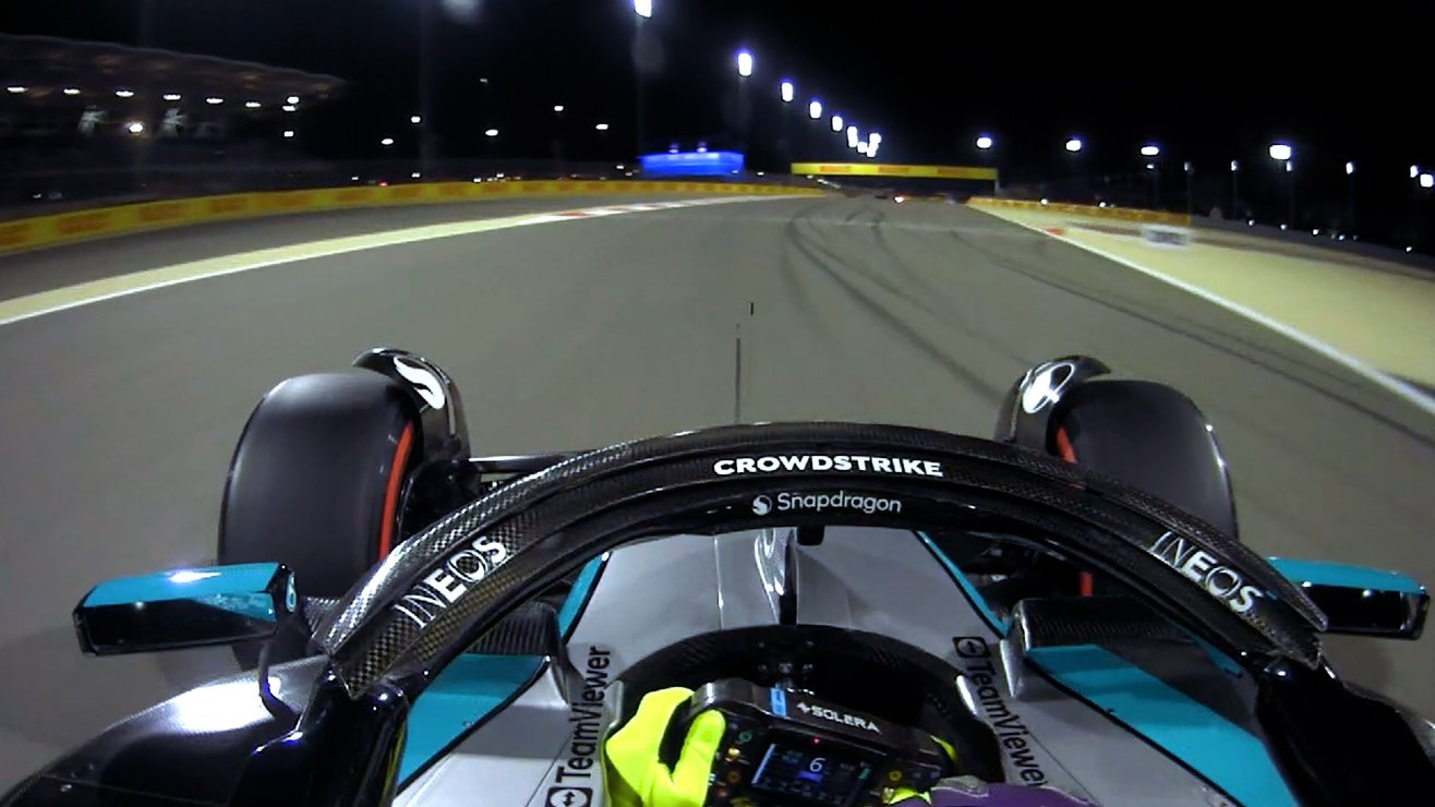 WATCH: Ride onboard with Lewis Hamilton as he sets the fastest lap of Thursday in Bahrain - Vimarsana News
