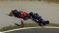 2021 Italian Grand Prix: Hamilton tries his utmost to release car from underneath Verstappen's Red Bull following crash