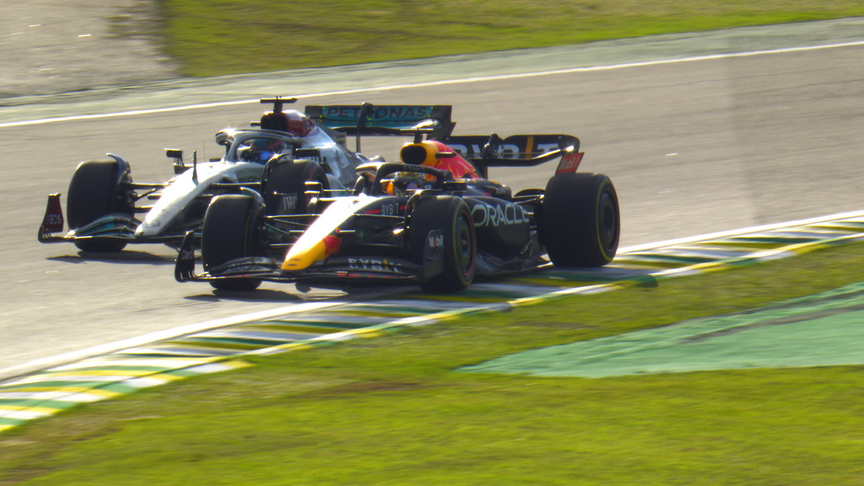 2022 Sao Paulo GP Sprint: Verstappen and Russell in thrilling fight for the lead at Interlagos
